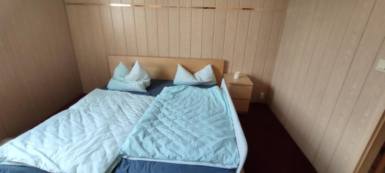 Ferienwohnung Sommerbrise Gelbensande エクステリア 写真